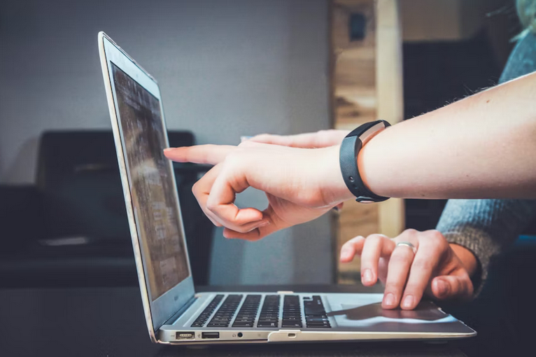 Coding Tutorials That Make Complex Concepts Surprisingly Simple